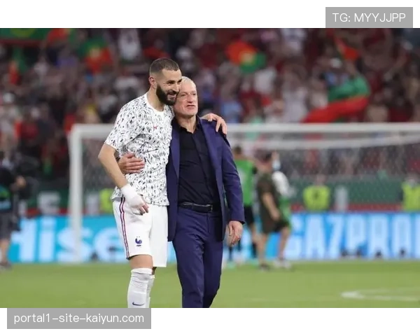 德尚需解决孔德伤缺影响，法国右后卫位置临阵调整考验战术弹性